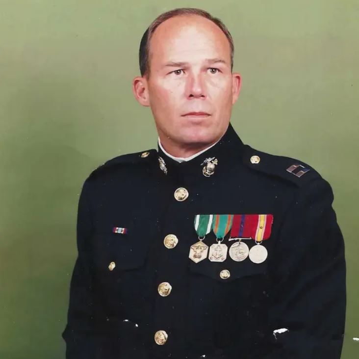 El excapitán de la Marina David Kelleher