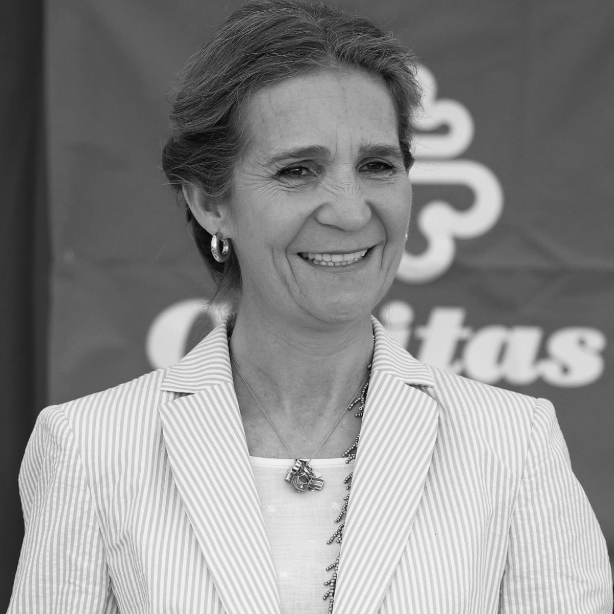 Infanta Elena - divinity