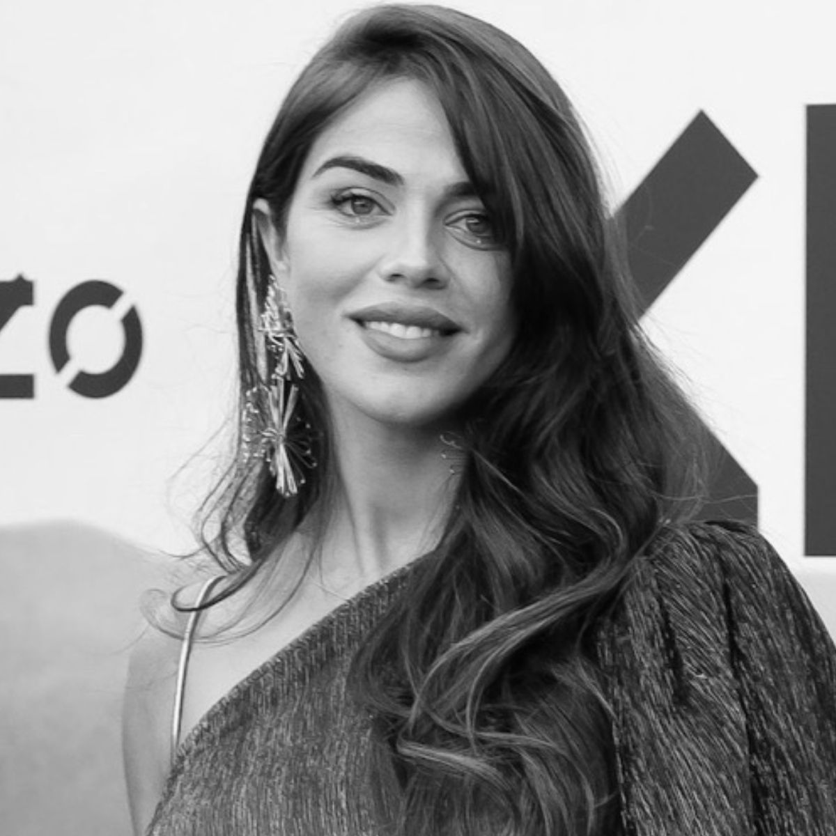 Violeta Mangriñán - Divinity