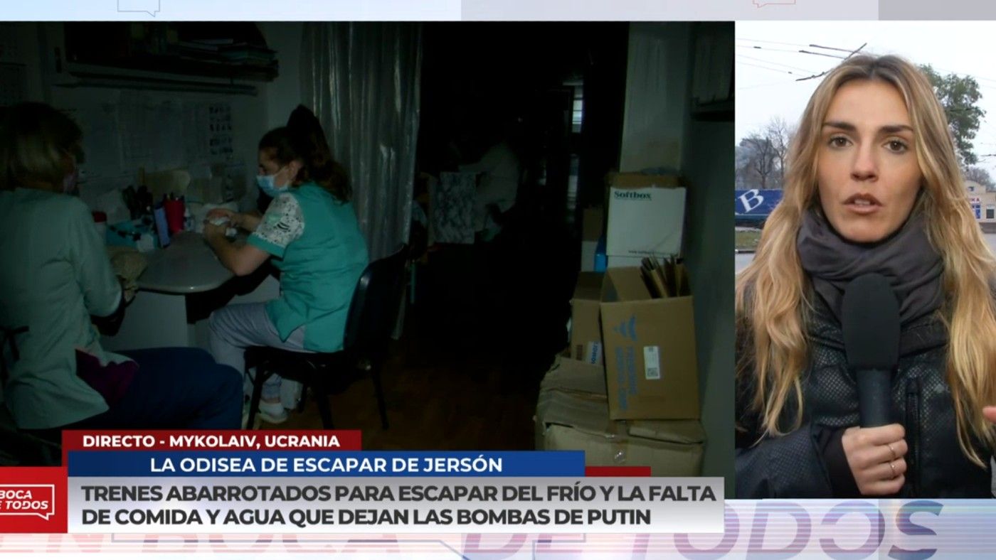 Laura de Chiclana consigue abandonar Jersón: "Aquí tampoco tenemos agua ni electricidad" Momentazos En boca de todos 24/11/2022