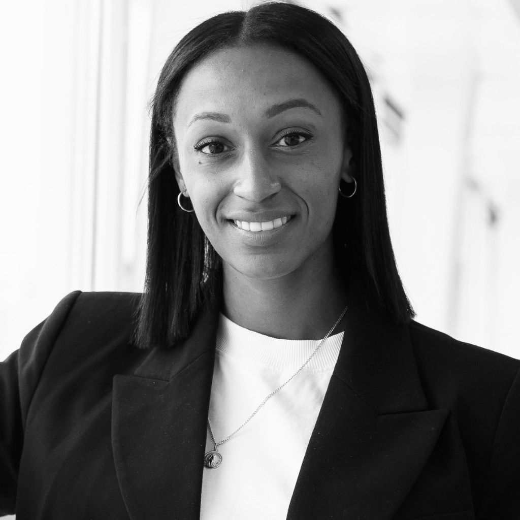 Ana Peleteiro - Divinity