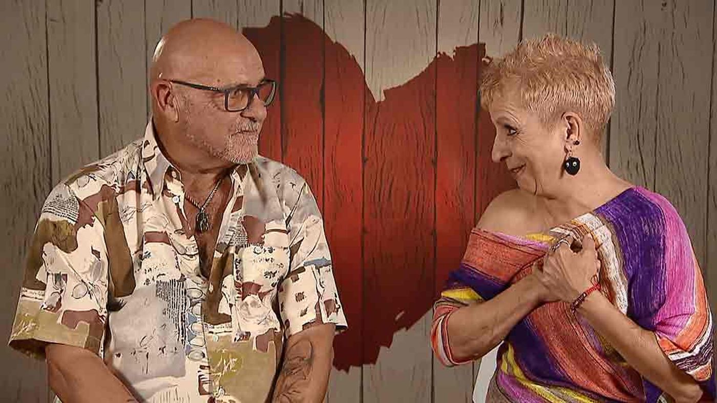 La distancia separa a Maribel y José Manuel: “Si estuvieras en Castellón otro gallo hubiera cantado” First Dates Temporada 6 Top Vídeos 1395