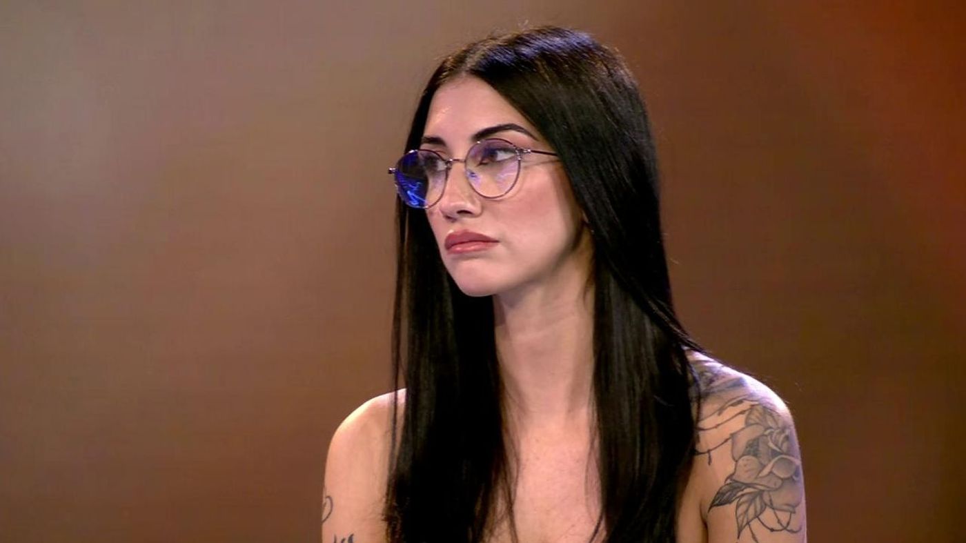 naomi (2)
