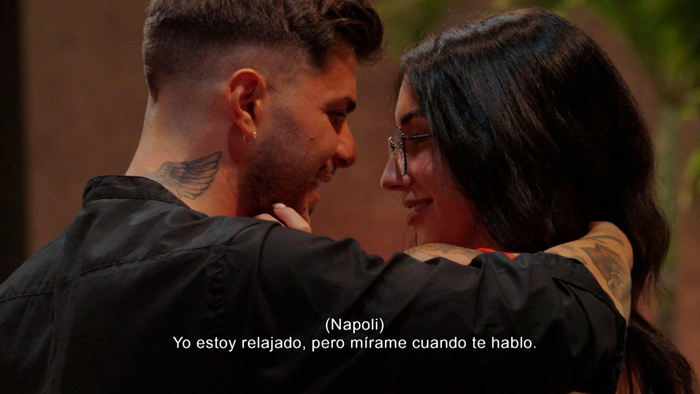 naominapolicumple