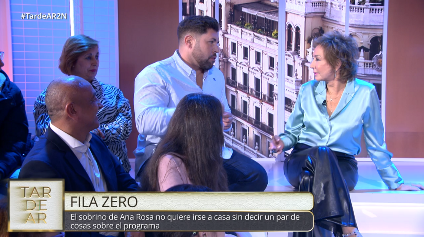 Ana Rosa Quintana bromea con su sobrino: "Aquí no te soporto. Tenía que decírtelo Kike"
