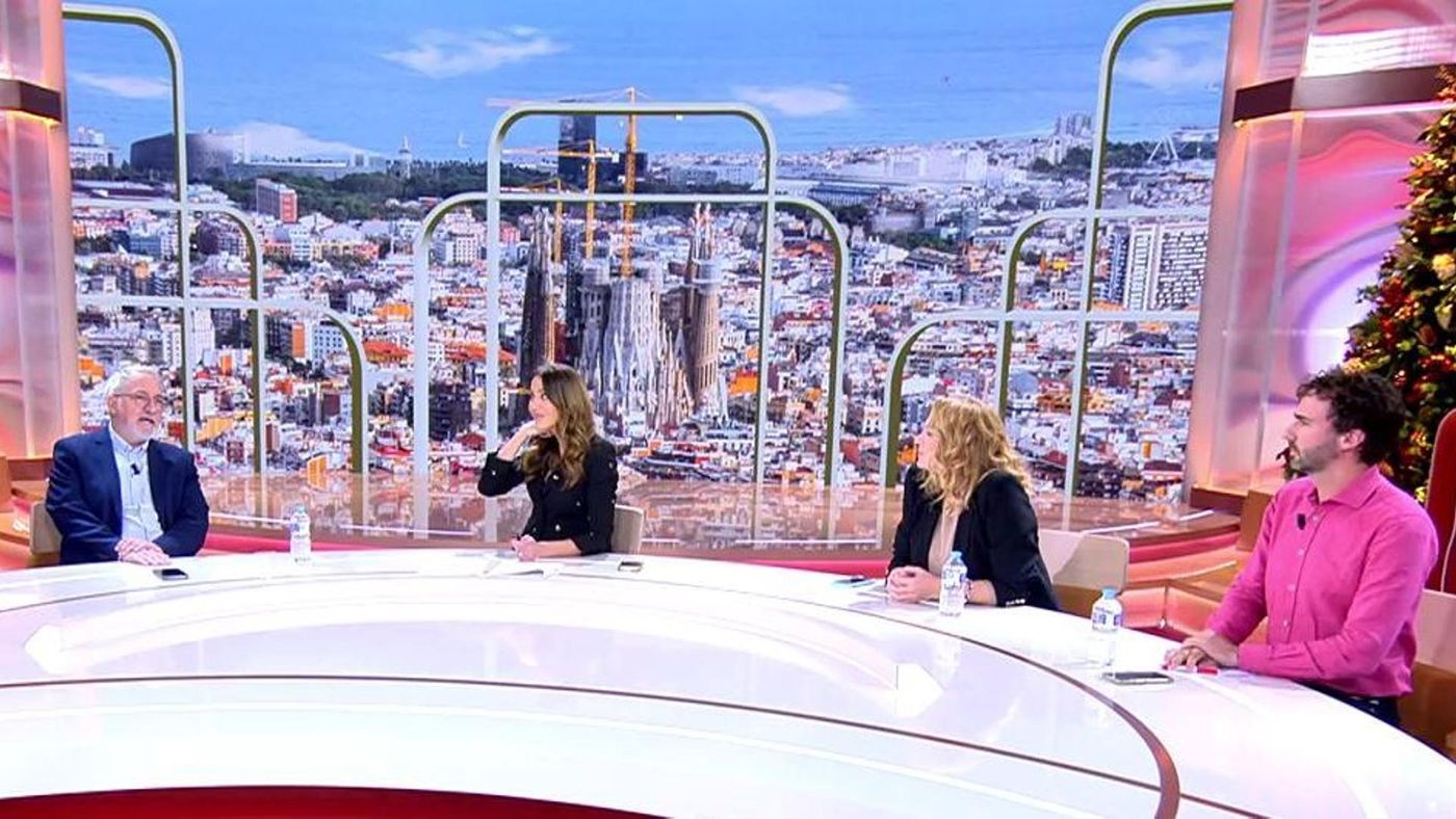 El ‘zasca’ de Bea Archidona a Xavier Sardà por sus quejas en ‘TardeAR’: “Cuando esté Ana Rosa, la semana que viene, se las trasladas”