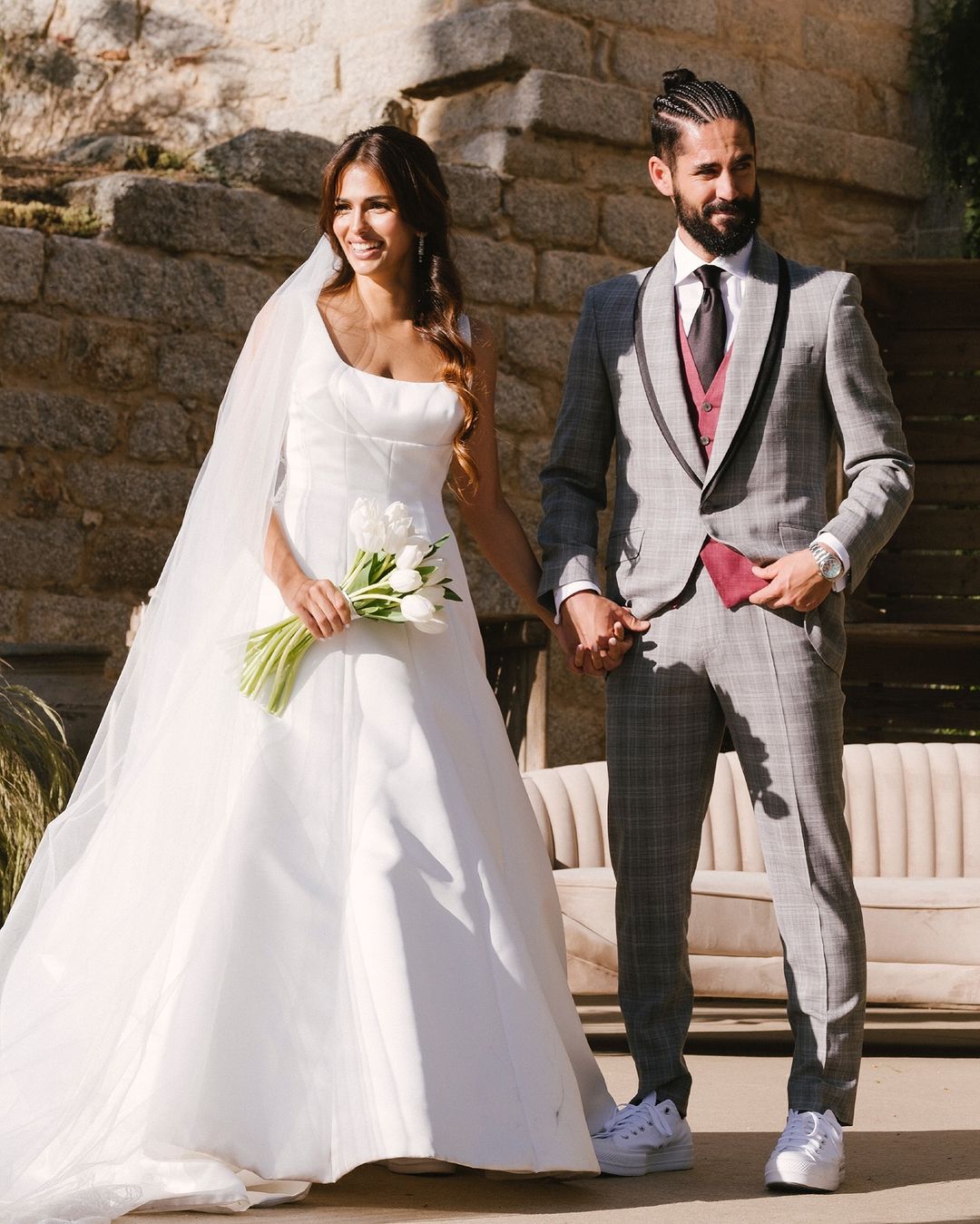 Sara Sálamo e Isco Alarcón el día de su boda