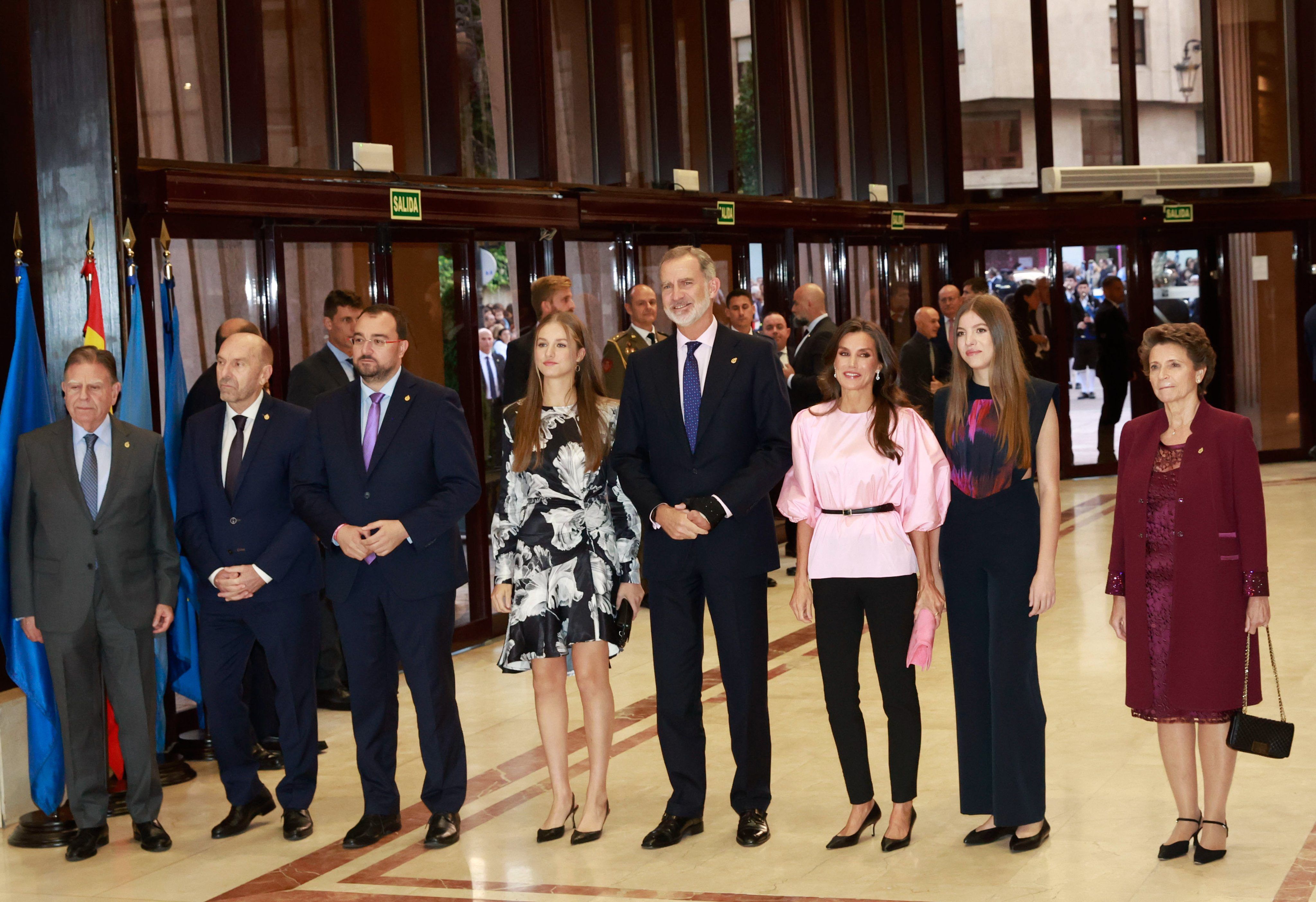 La Familia Real, en el concierto previo a los Premios Princesa de Asturias