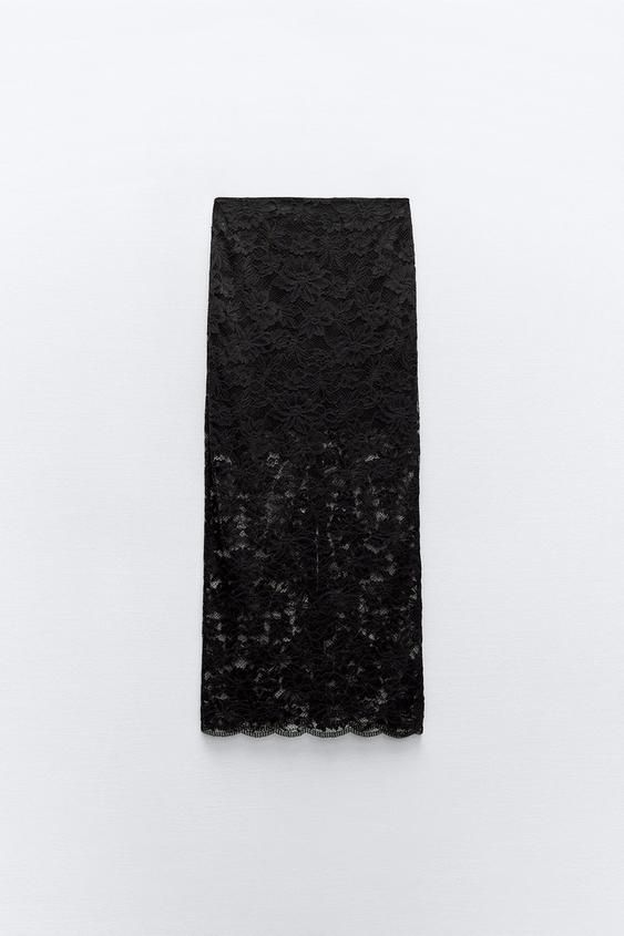 Falda negra de encaje de Zara