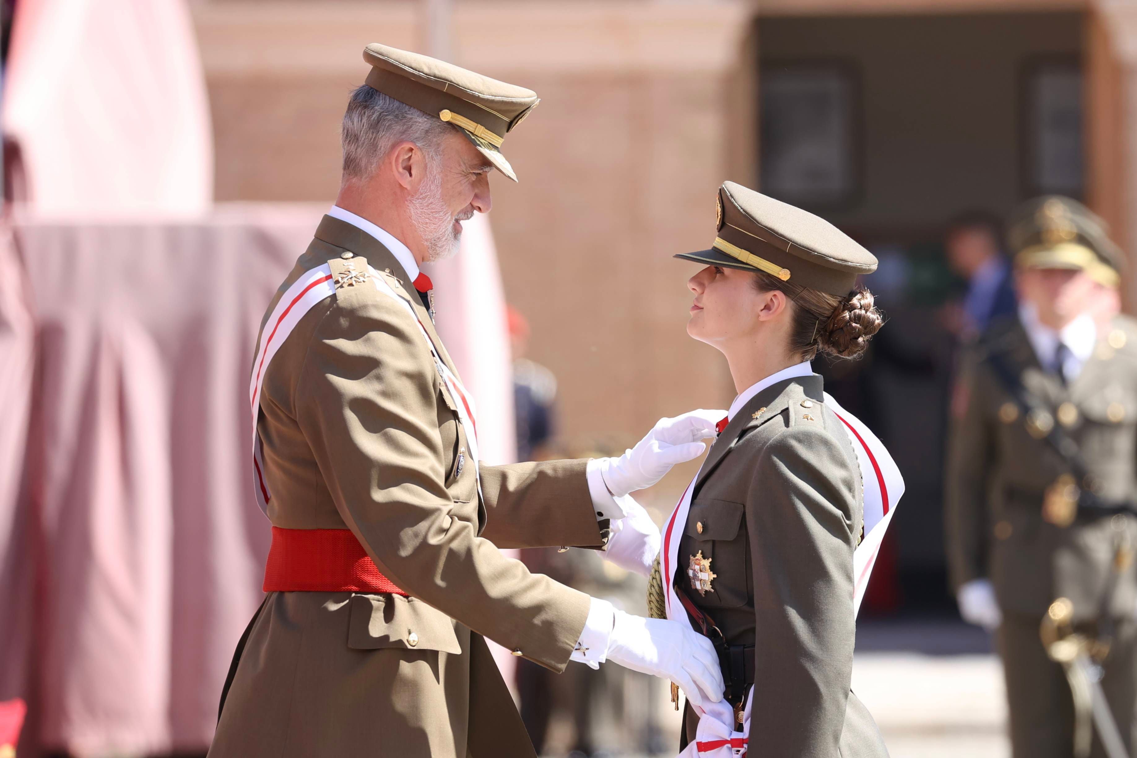 El moño que suele llevar la princesa Leonor en lo actos militares