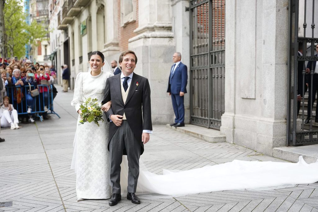 Teresa Urquijo y José Luis Martínez Almeida, recien casados