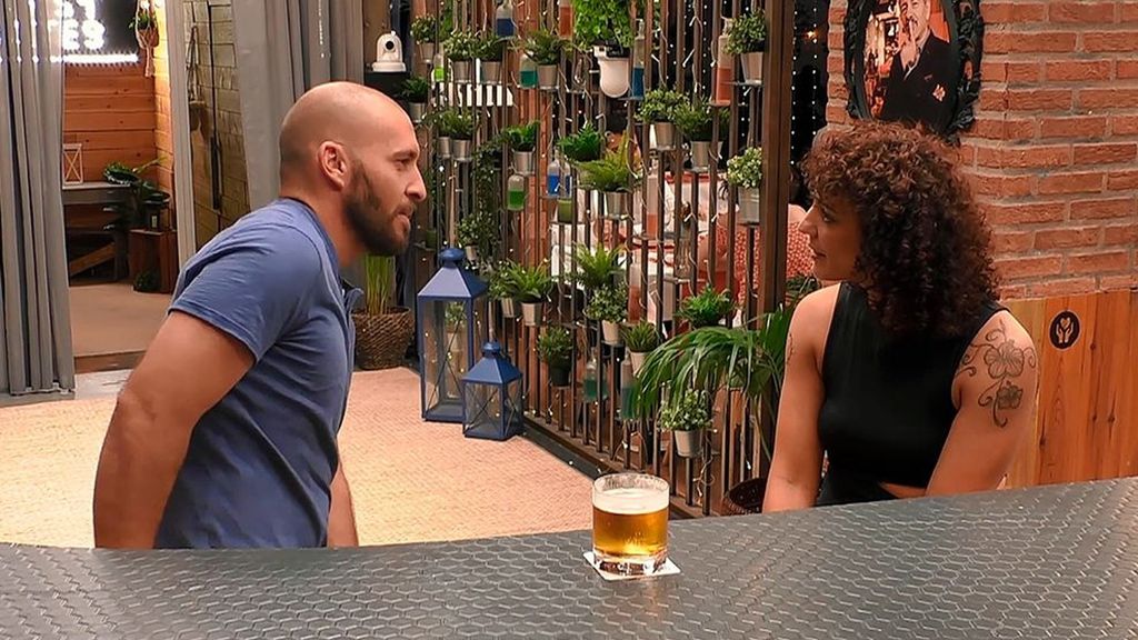 Un soltero “más de campo que una piedra” busca el amor en ‘First Dates’