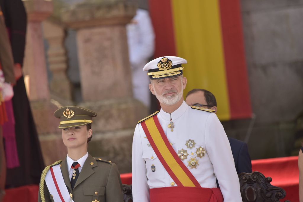 Leonor y el rey Felipe, en un acto en la Escuela Naval de Marín