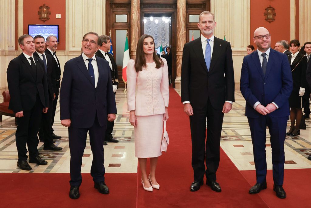 El look de Letizia este miércoles