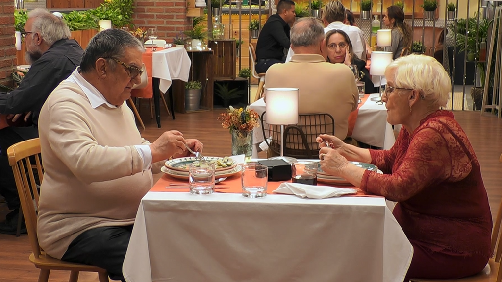 una soltera de 81 anos se indigna en first dates con las condiciones de su cita busca a una criada y da39 3