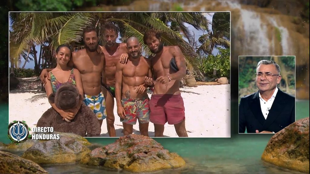Anita revela que ella y Montoya "tuvieron sexo en Playa Misterio" y él lo  niega por completo - Supervivientes
