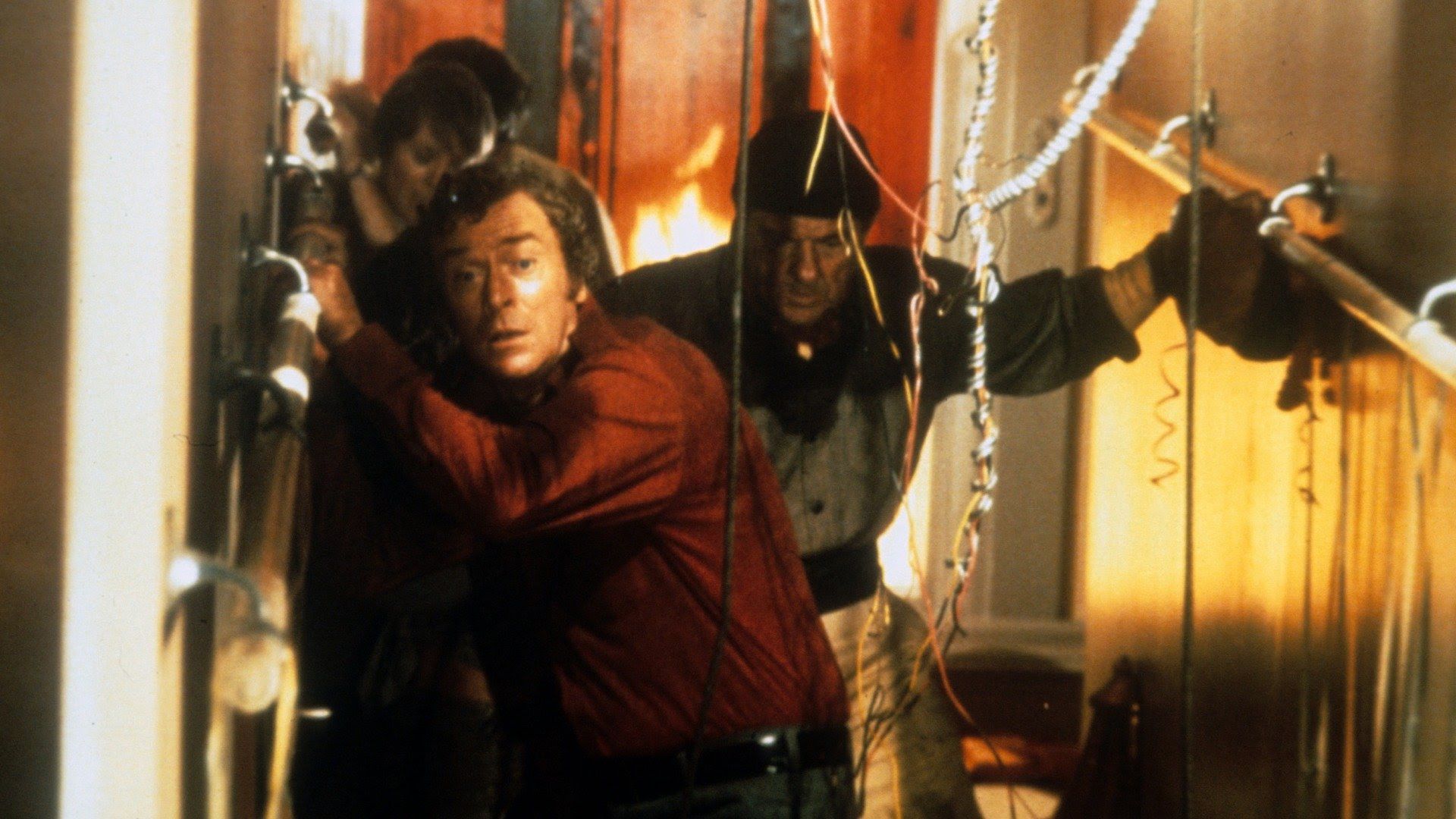 MAD ADVENTURE: 'MÁS ALLÁ DEL POSEIDÓN'