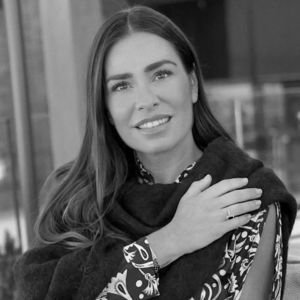 Marta Carriedo - Divinity