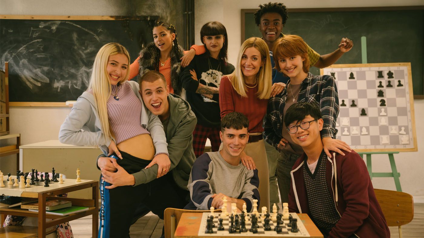 CINE 5 ESTRELLAS: 'MENUDAS PIEZAS (estreno)'