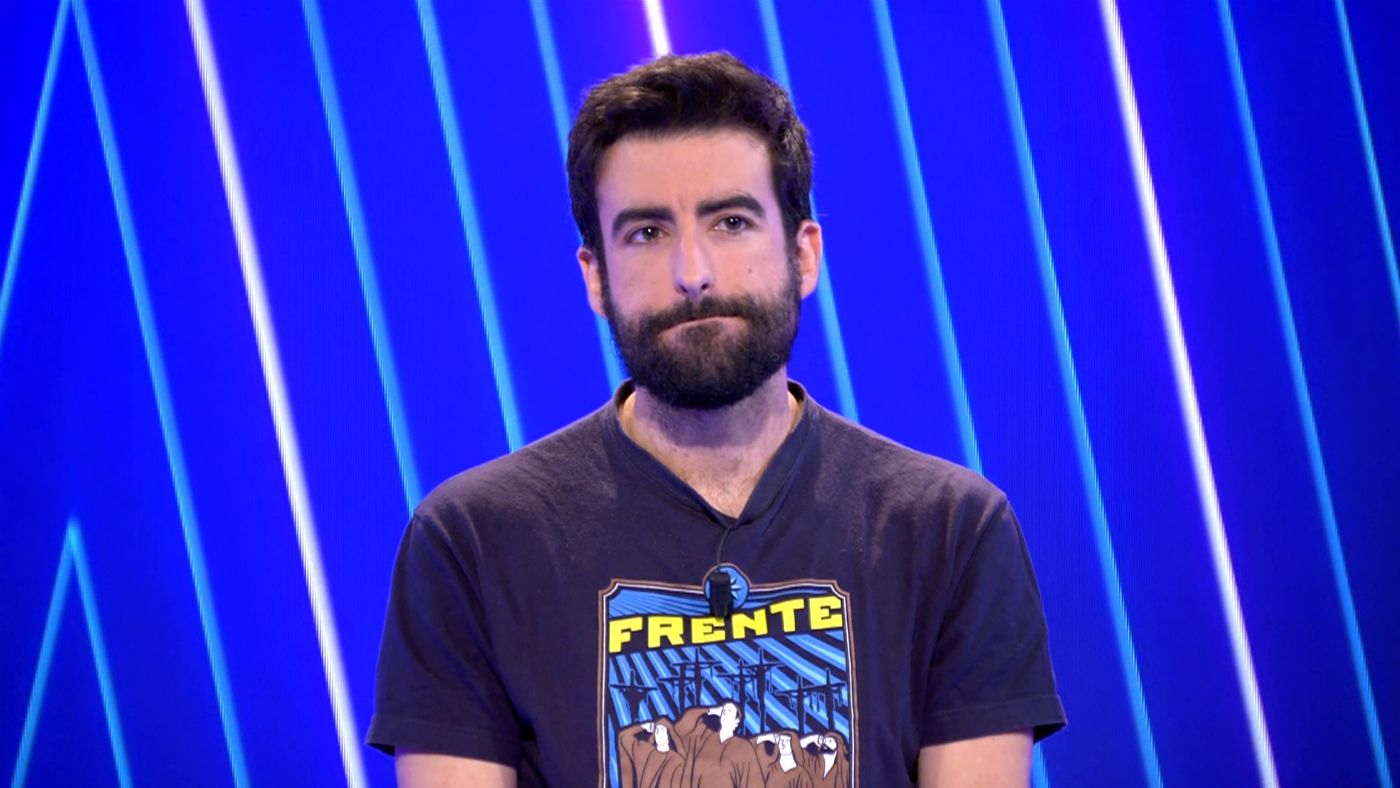 1etftb0wxjjj_eltiron3.jpg