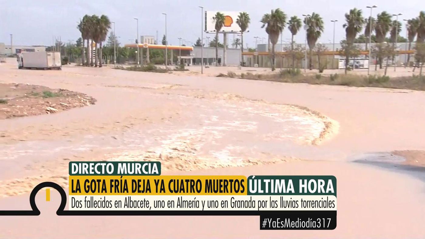 q8vhxa4nl6ny_yaesmediodia_317.jpg