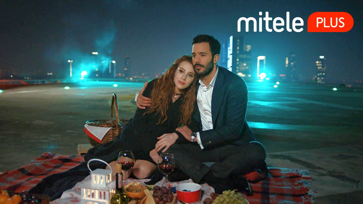 Amor En La Azotea Capitulo 2 Audio Español