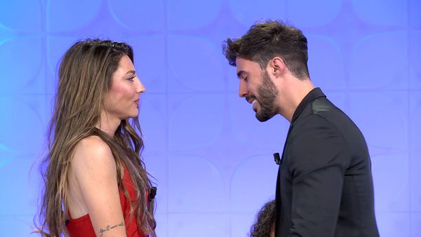 Ver Mujeres Hombres Y Viceversa A La Carta