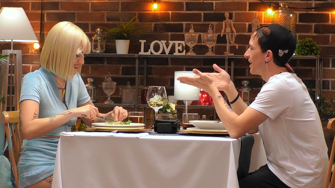 FirstDates_220321
