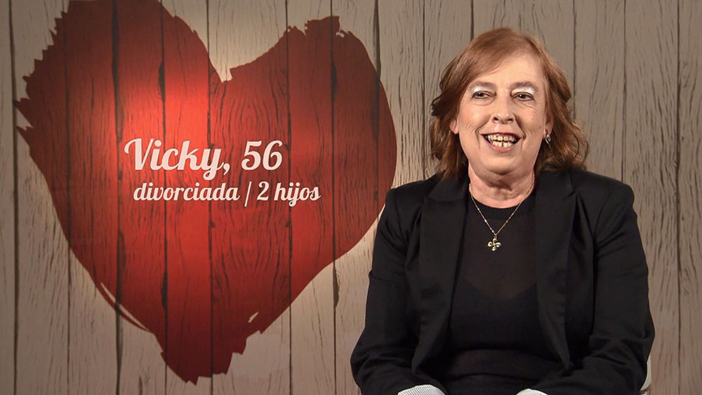 vickyfirstdatesOK