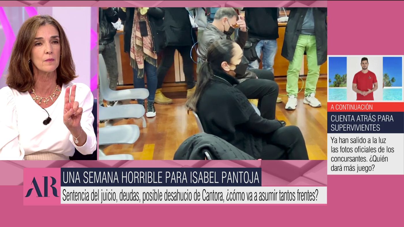 momAR