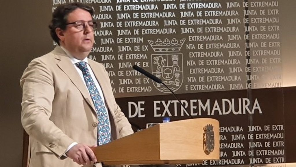 Consejero de Sanidad y Servicios Sociales de la Junta de Extremadura, José María Vergeles