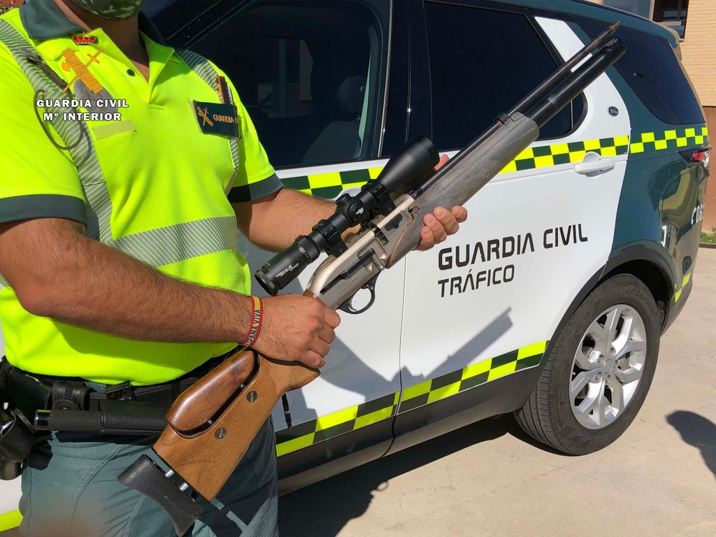La escopeta incautada en Calahorra