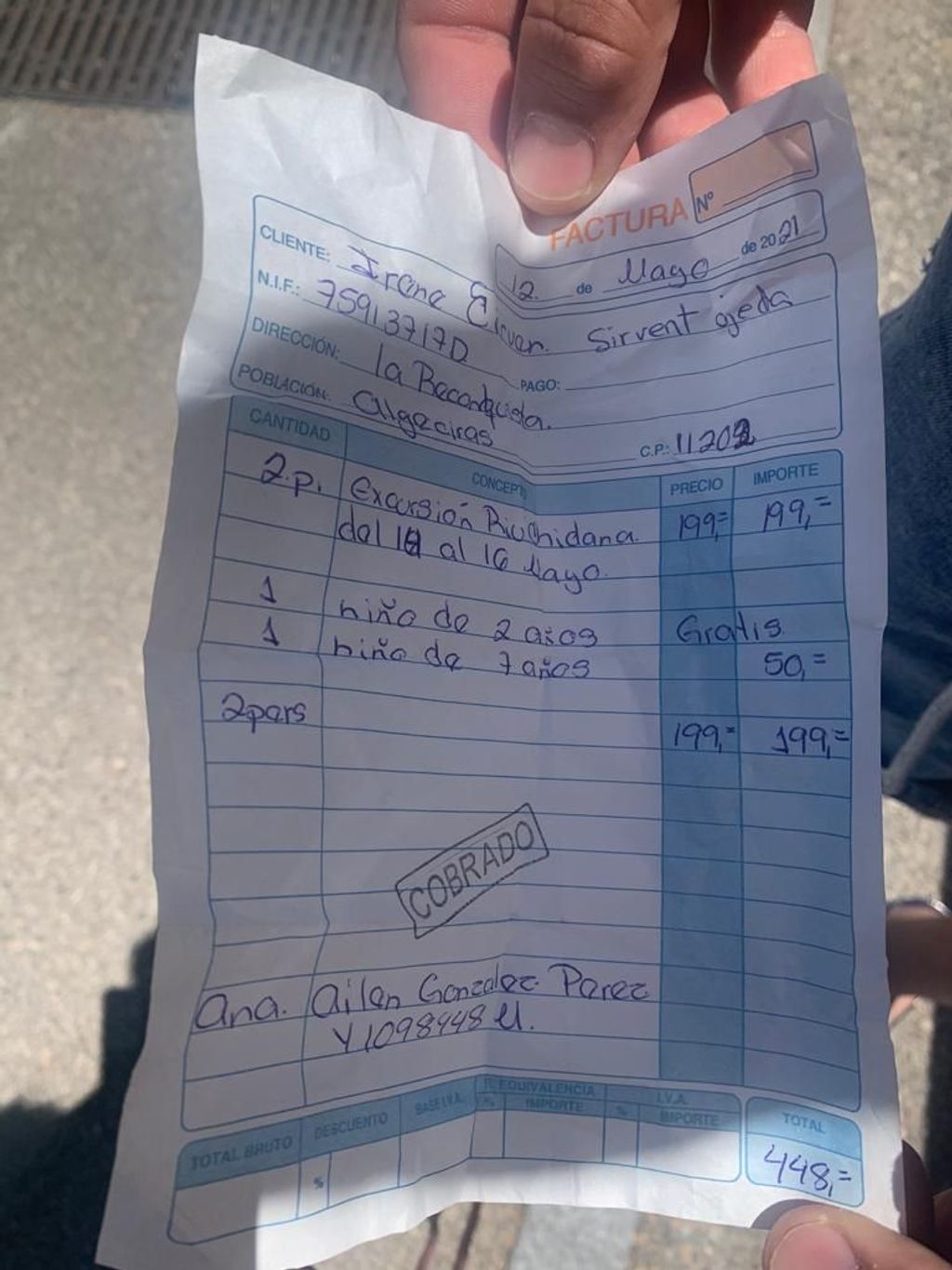 Factura manuscrita de lo que abonaron