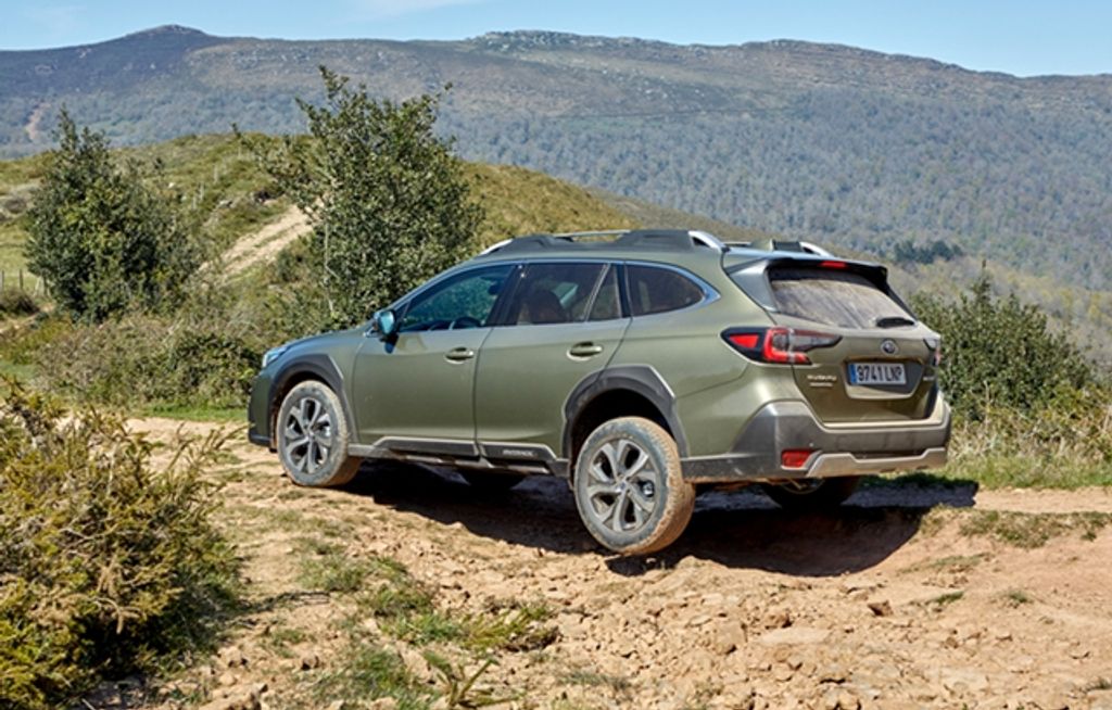 SUBARU OUTBACK 6