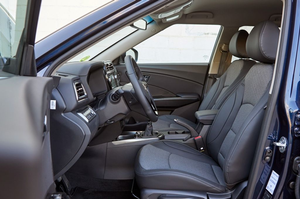SsangYong Tívoli Grand interior