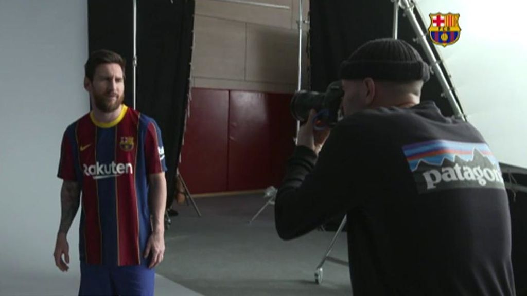 Leo Messi, con la camiseta del Barça de la próxima temporada.