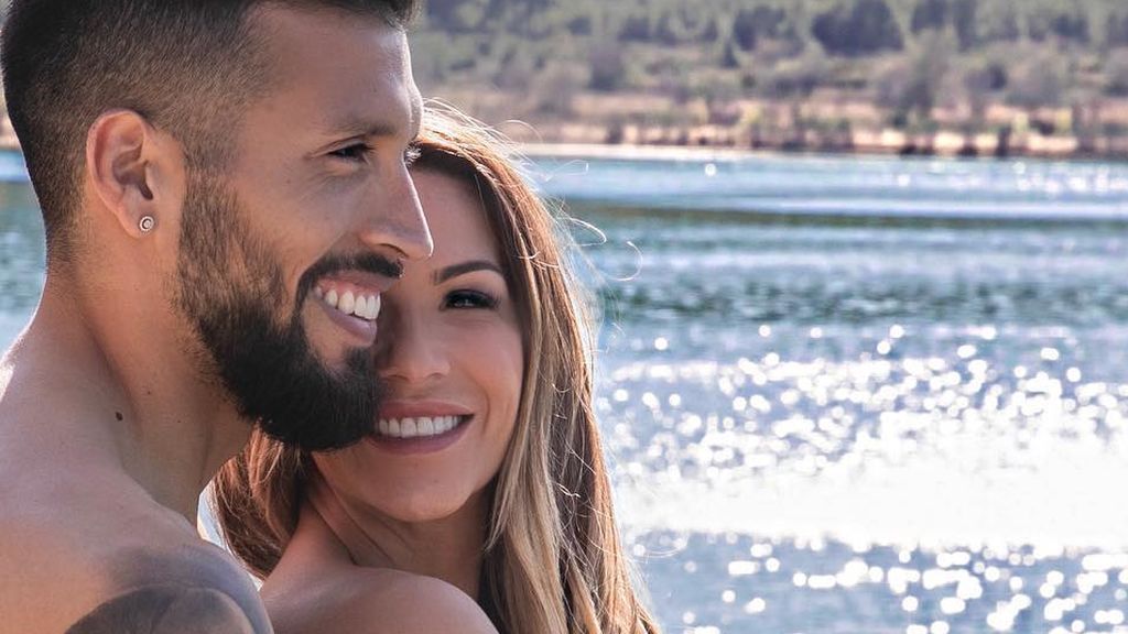 Tamara Gorro vuelve al lugar donde besó por primera vez a Ezequiel Garay:  "Se lo tuve que dar yo"