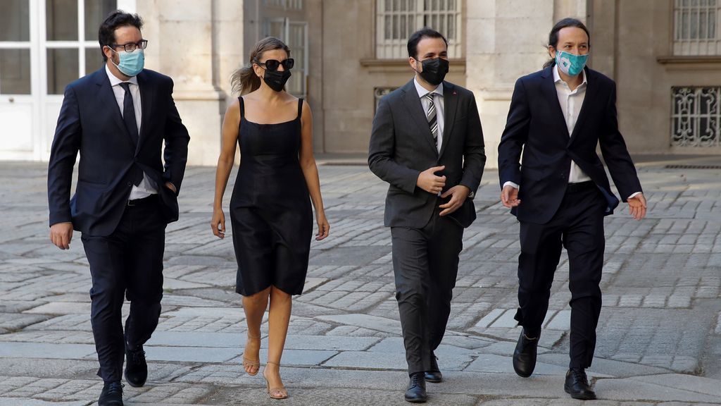 La ministra de Trabajo y Economía Social, Yolanda Díaz, el ministro de Consumo, Alberto Garzón, y el vicepresidente segundo del Gobierno, Pablo Iglesias