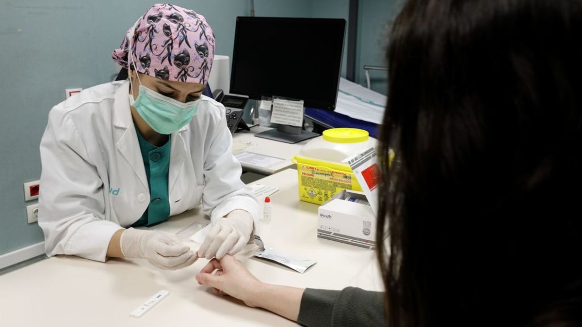 Los brotes crecen en Aragón hasta los 27, cinco en centros residenciales y 13 en el ámbito laboral Los brotes crecen en Aragón hasta los 27, cinco en centros residenciales y 13 en el ámbito laboral