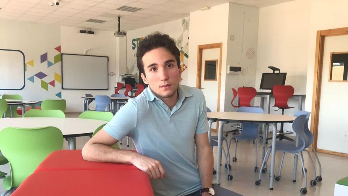 Fran, en su colegio Fran, en su colegio