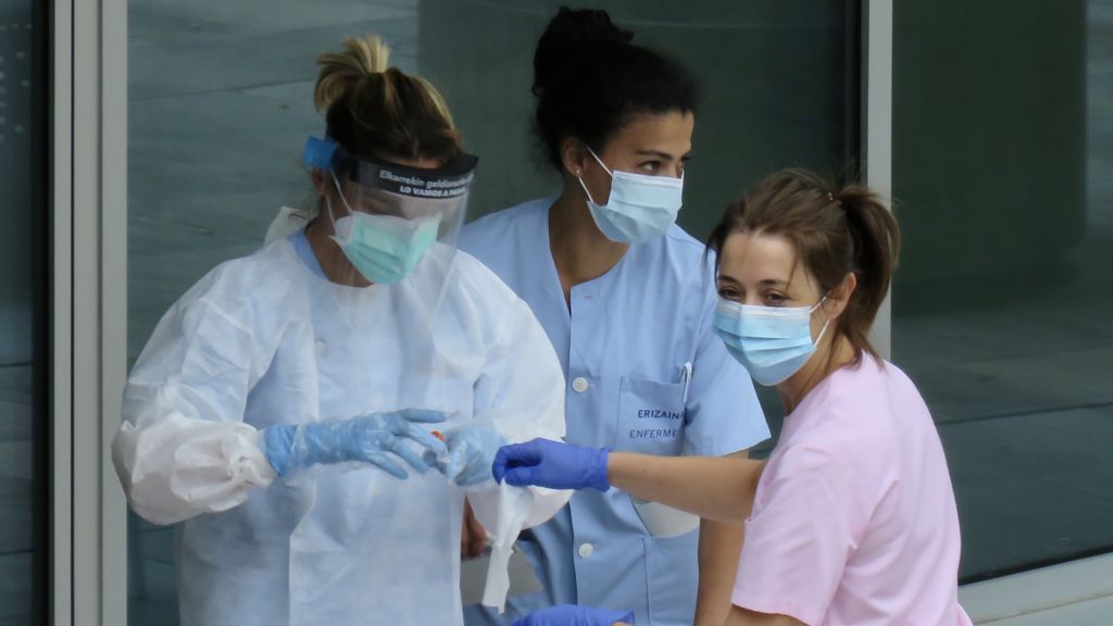 Más de 52.740 profesionales sanitarios se han contagiado de la Covid-19 en España desde el inicio de la pandemia Más de 52.740 profesionales sanitarios se han contagiado de la Covid-19 en España desde el inicio de la pandemia
