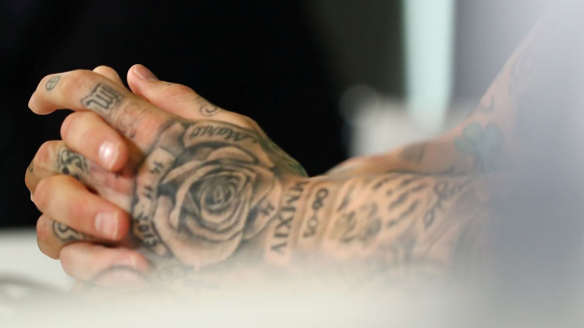 El mensaje de Sergio Ramos a sus compañeros en el vestuario tras ganar La Liga: "Ahora todos juntos por la Champions" El mensaje de Sergio Ramos a sus compañeros en el vestuario tras ganar La Liga: "Ahora todos juntos por la Champions"