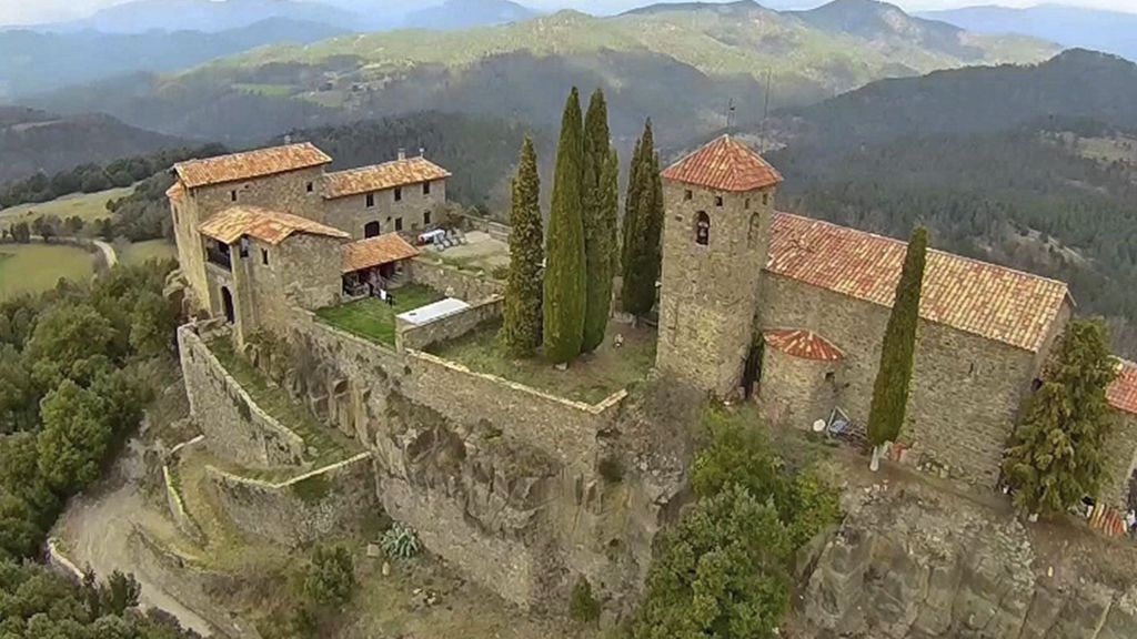 Castillo de Lláes