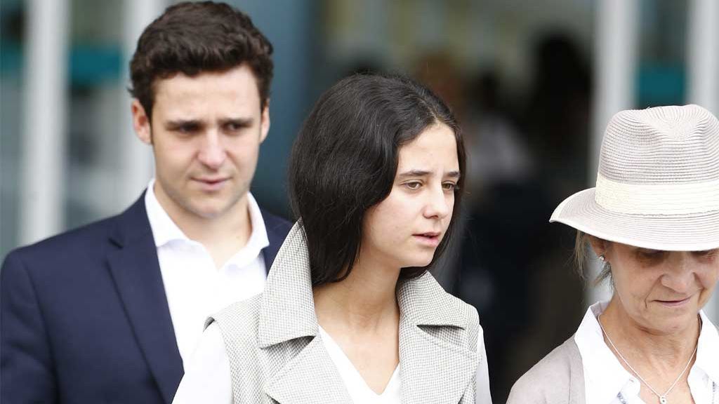 Froilán, con su hermana Victoria Federica y su madre, la infanta Elena (Agosto, 2019)