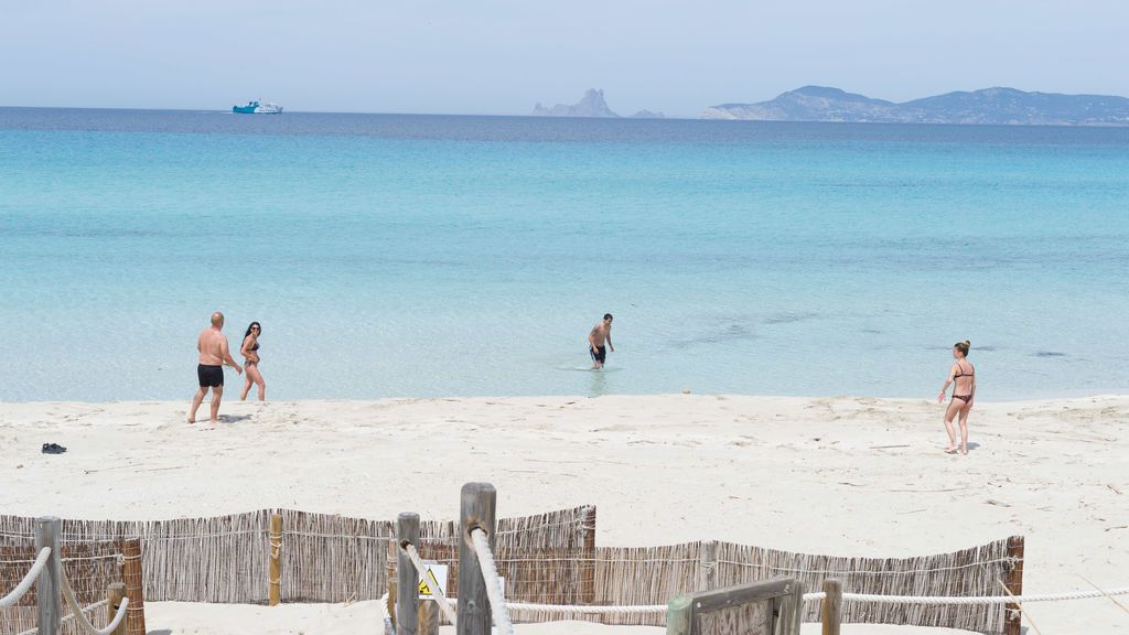 Primer brote de Covid-19 detectado en Formentera con cinco personas de un entorno laboral infectadas Primer brote de Covid-19 detectado en Formentera con cinco personas de un entorno laboral infectadas