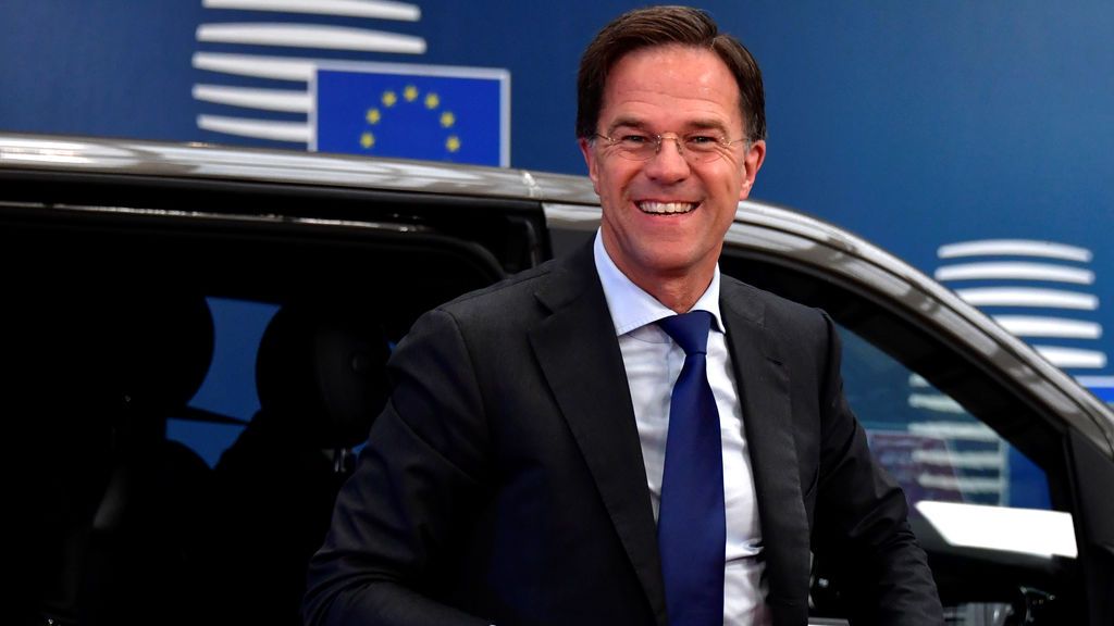 La cumbre rechaza el veto que exige Rutte