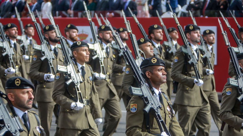 No habrá desfile del 12 de octubre por la COVID-19: Defensa lo suprime y lo sustituye por un acto en el Palacio Real No habrá desfile del 12 de octubre por la COVID-19: Defensa lo suprime y lo sustituye por un acto en el Palacio Real