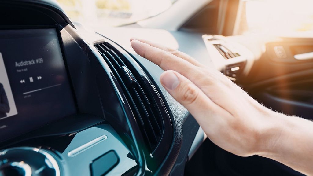 Cómo bajar la temperatura del coche en 1 minuto… o menos