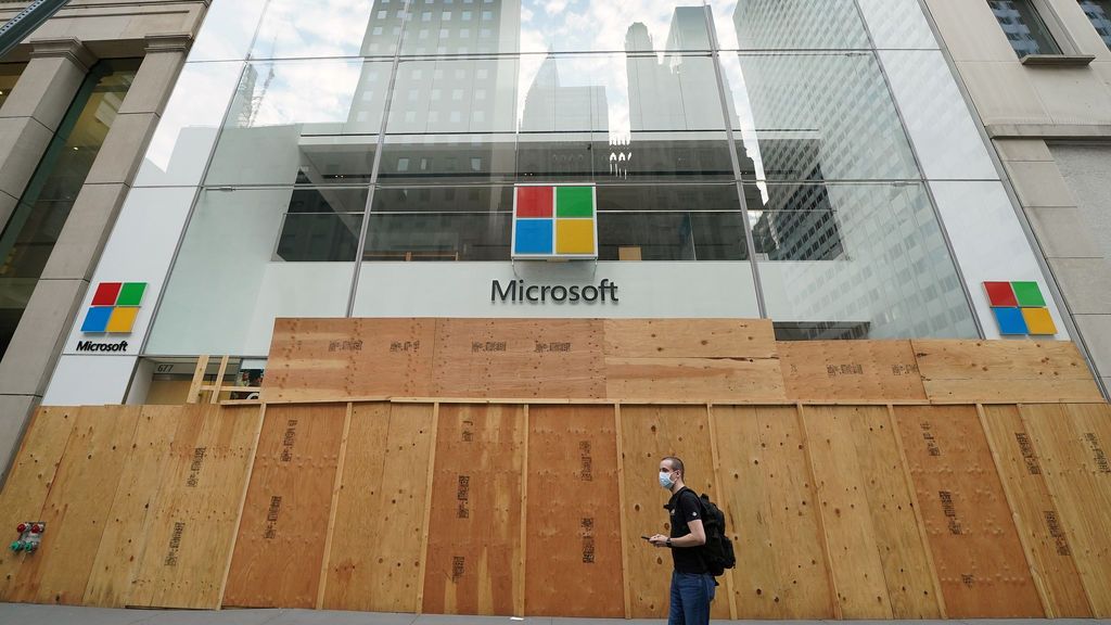 Slack acusa a Microsoft de competencia desleal ante la UE Slack acusa a Microsoft de competencia desleal ante la UE