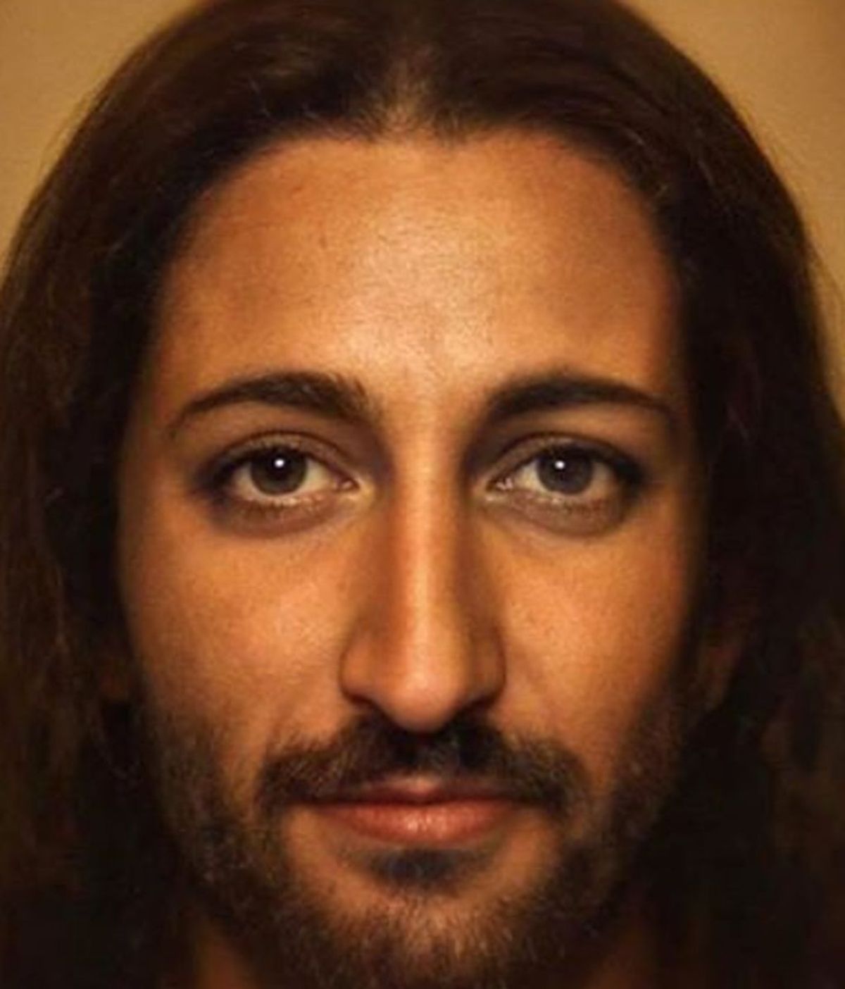 El retrato hiperrealista de Jesucristo que ya genera parecidos razonables en redes